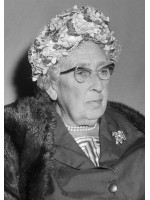 AGATHA CHRISTIE