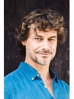 ALBERTO ANGELA