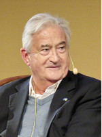 ANTONY BEEVOR