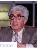 BARRY COMMONER