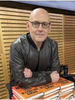 BRAD MELTZER