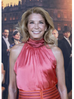 CANDACE BUSHNELL