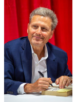 DAVID BALDACCI