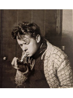 DYLAN THOMAS