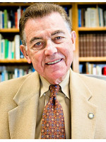 FRANCISCO J. AYALA