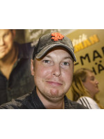 FREDRIK BACKMAN