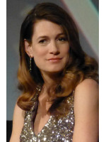 GILLIAN FLYNN