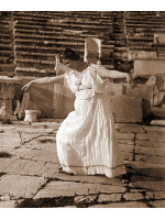 ISADORA DUNCAN