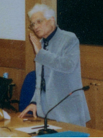 JACQUES DERRIDA
