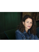 KARINE TUIL
