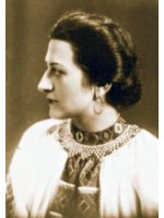 LUCIA APOLZAN
