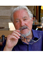 MARC AUGE