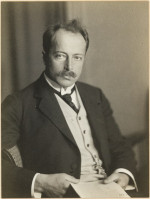MAX VON LAUE