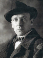 MIHAIL BULGAKOV