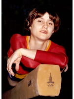 NADIA COMANECI