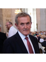 NEIL MACGREGOR