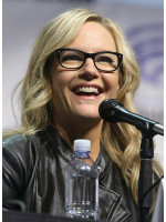 RACHEL HARRIS