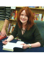 RICHELLE MEAD