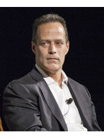 SEBASTIAN JUNGER