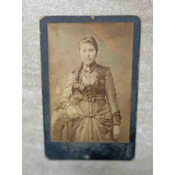 FOTOGRAFIE, PORTRET DE FEMEIE. SEMNATA IN RUSA: MARIA, CHISINAU. PROBABIL INCEPUTUL SEC.XX. 66