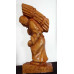 STATUETA DIN LEMN "BATRANA CARAND LEMNE"