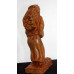 STATUETA DIN LEMN "BATRANA CARAND LEMNE"