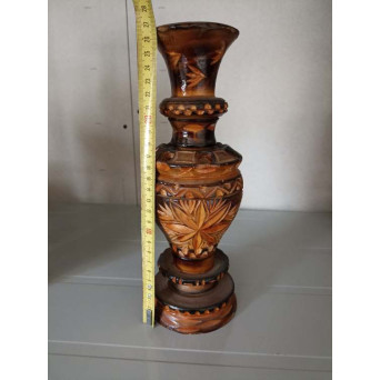VAZA DIN LEMN SCULPTATA. PRODUS DE COLECTIE, DECOR