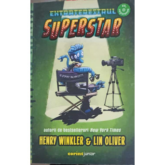 EXTRATERESTRUL SUPERSTAR