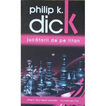 JUCATORII DE PE TITAN