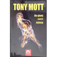 UN GLONT PENTRU JULIETA