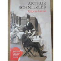 GLORIE TARZIE GLORIE TARZIE