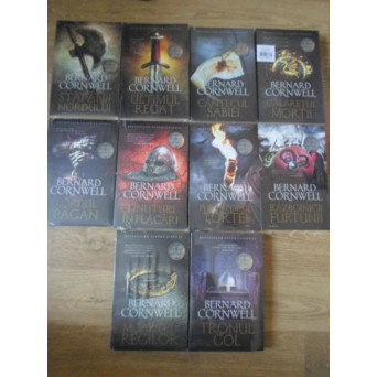 SERIA ULTIMUL REGAT. 10 VOLUME (IN TIPLA)