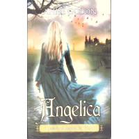 ANGELICA LUMINI SI UMBRE IN PARIS