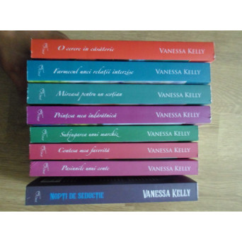 LOT 8 CARTI VANESSA KELLY, COLECTIA IUBIRI DE POVESTE