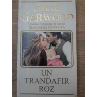 UN TRANDAFIR ROZ