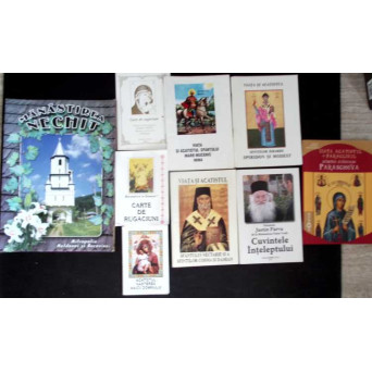 LOT 9 CARTICELE RELIGIOASE: MANASTIREA NECHIT, 6 ACATISTE, 2 CARTI DE RUGACIUNI