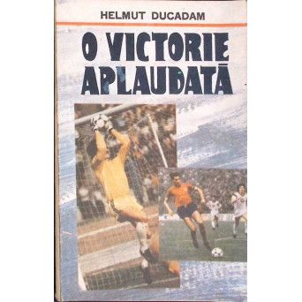 CU VICTORIA APLAUDATA
