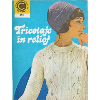 TRICOTAJE IN RELIEF
