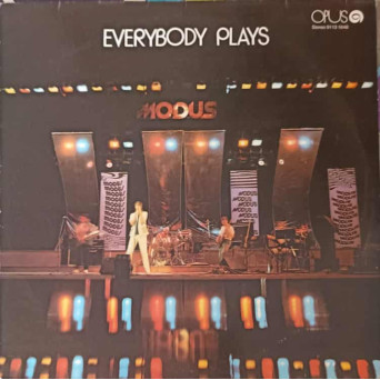 Everybody Plays