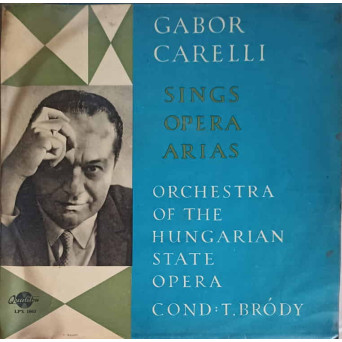 Gabor Carelli Sings Opera Arias