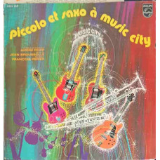 Piccolo Et Saxo A Music City