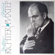 SVYATOSLAV RICHTER PLAYS