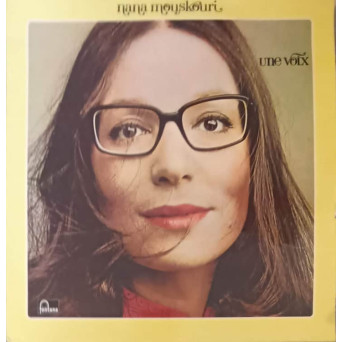 UNE VOIX