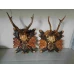 SET 5 PIESE TROFEE DE VANATOARE COARNE DE CAPRIOR ATASATE IN SCULPTURI DE LEMN