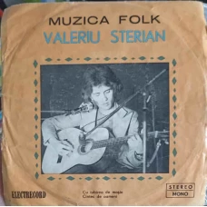 CU IUBIREA DE MOSIE, CANTEC DE OAMENI