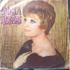 LUCIA ALTIERI: LA FELICITA ETC.