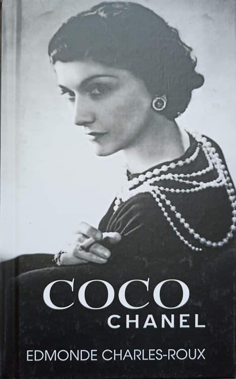 Vezi detalii pentru Coco Chanel