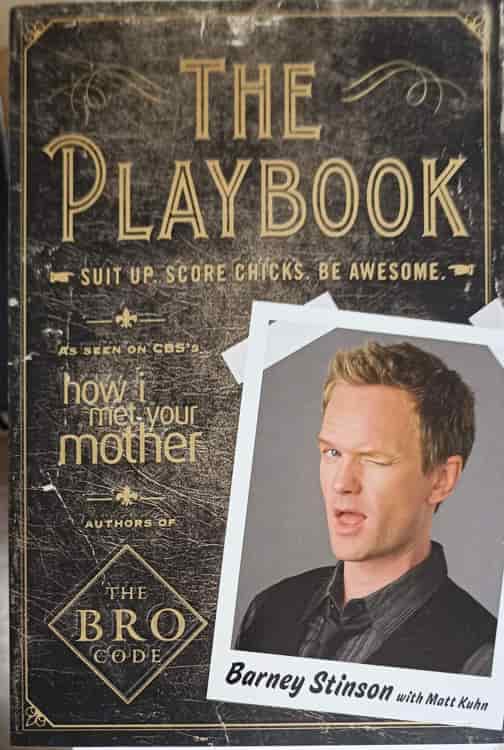 Vezi detalii pentru The Playbook: Suit Up. Score Chicks. Be Awesome