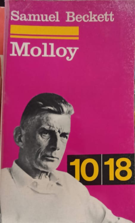 Molly l'expulse