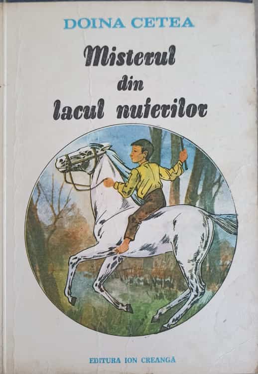 Vezi detalii pentru Misterul Din Lacul Nuferilor